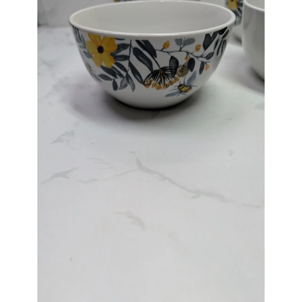 Royal Norfolk Bee Floral Cereal Bowls Set of 4 New Yellow Flowers 5.5